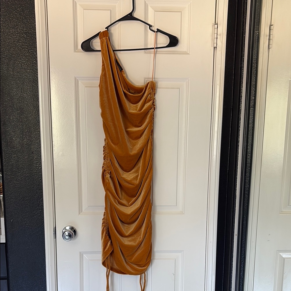 House of Harlow 1960 Brown One Shoulder Bodycon Dress sexy fitted gold cocktail